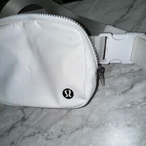 Lululemon belt bag